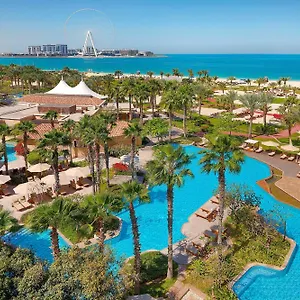The Ritz-carlton, Üdülőközpont